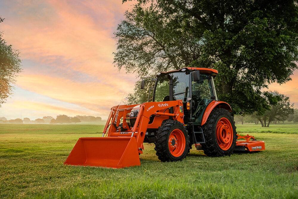 M4 SERIES Utility Tractor