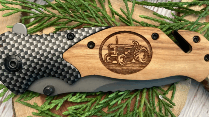 Laser engraved folding tactical knife - Image 12