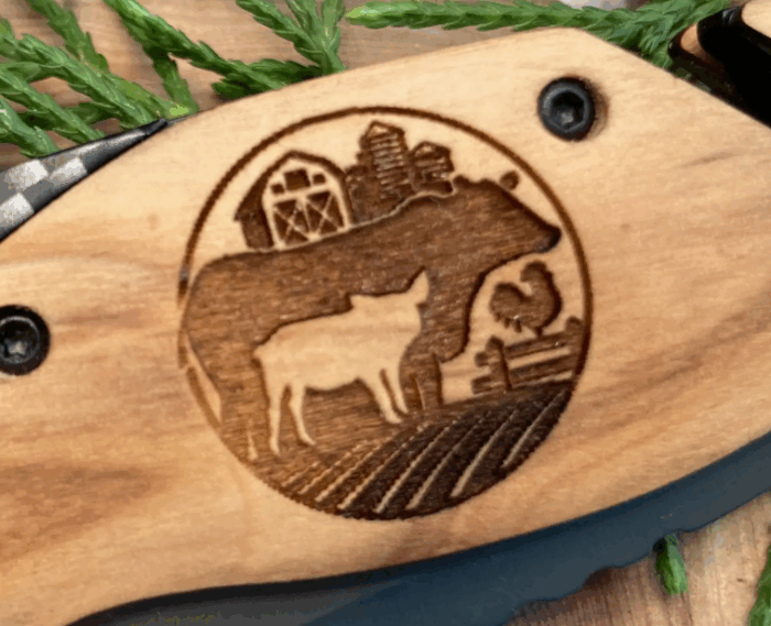Laser engraved folding tactical knife - Image 22