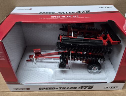 1/32 Case IH 475 Speed Tiller by ERTL