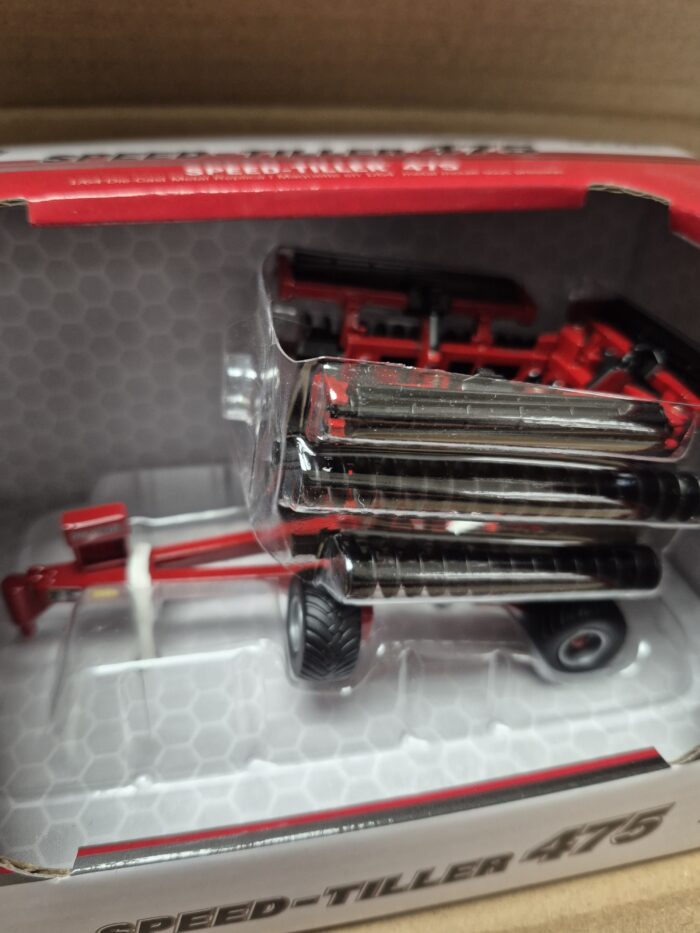 1/64 Case IH 475 Speed Tiller - Image 5