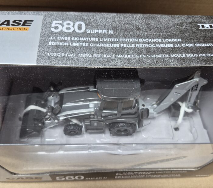 1/50 JI Case 580 Super N Backhoe Loader, Silver Signature Limited Edition, ERTL - Image 2