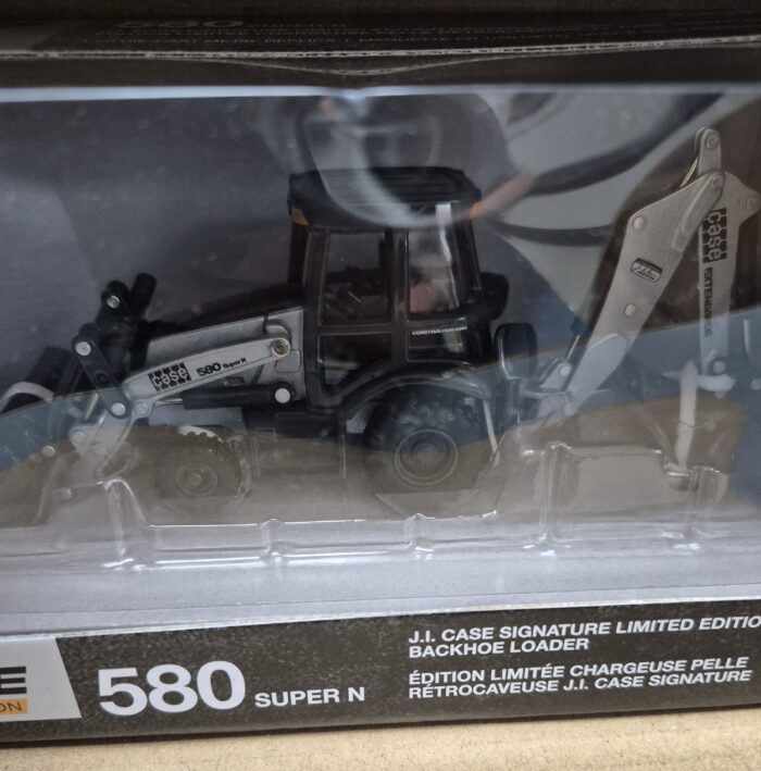 1/50 JI Case 580 Super N Backhoe Loader, Silver Signature Limited Edition, ERTL - Image 3