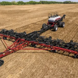 Flex Hoe 900 and Steiger 500_A-0368_05-19