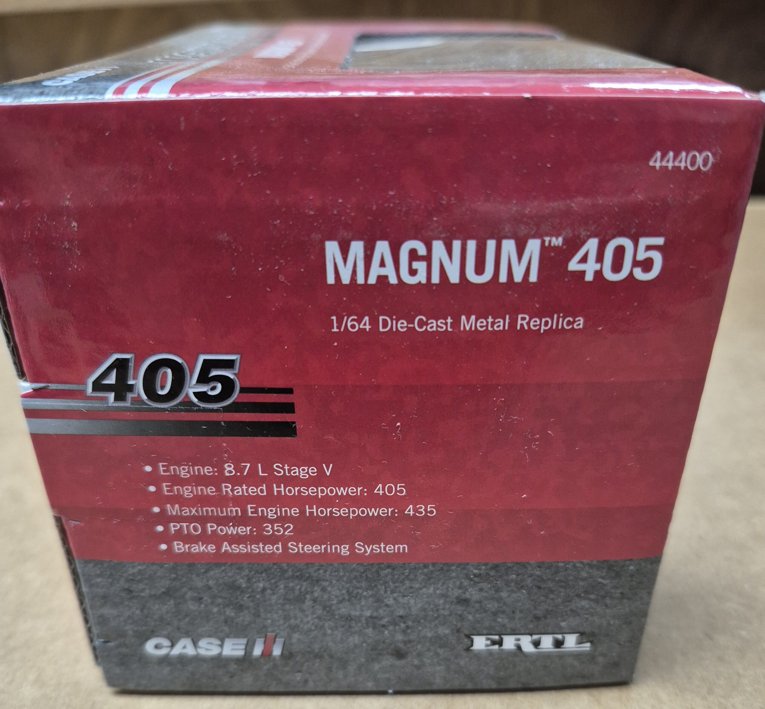 1/64 Case IH Magnum 405 Tractor, ERTL Prestige Collection - Image 4