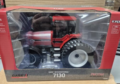 1/16 Case IH 7130 Magnum Tractor, ERTL Prestige Collection