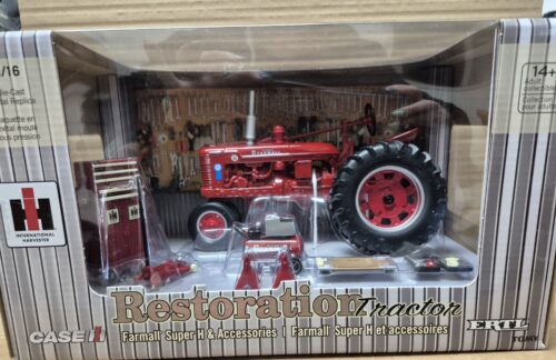 1/16 Farmall Super H Tractor Restoration Set, ERTL Prestige Collection